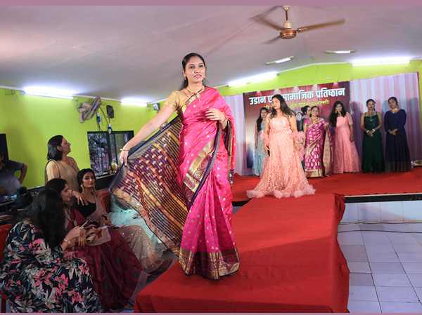 fashion-show-of-housemaids-2021